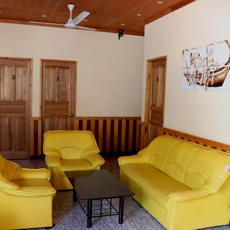 Zest Cabana Maafushi Bagian luar foto