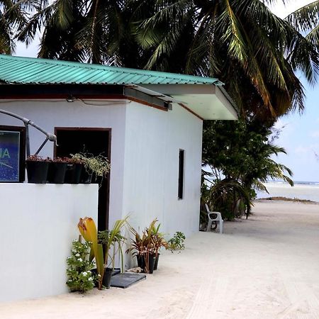 Zest Cabana Maafushi Bagian luar foto