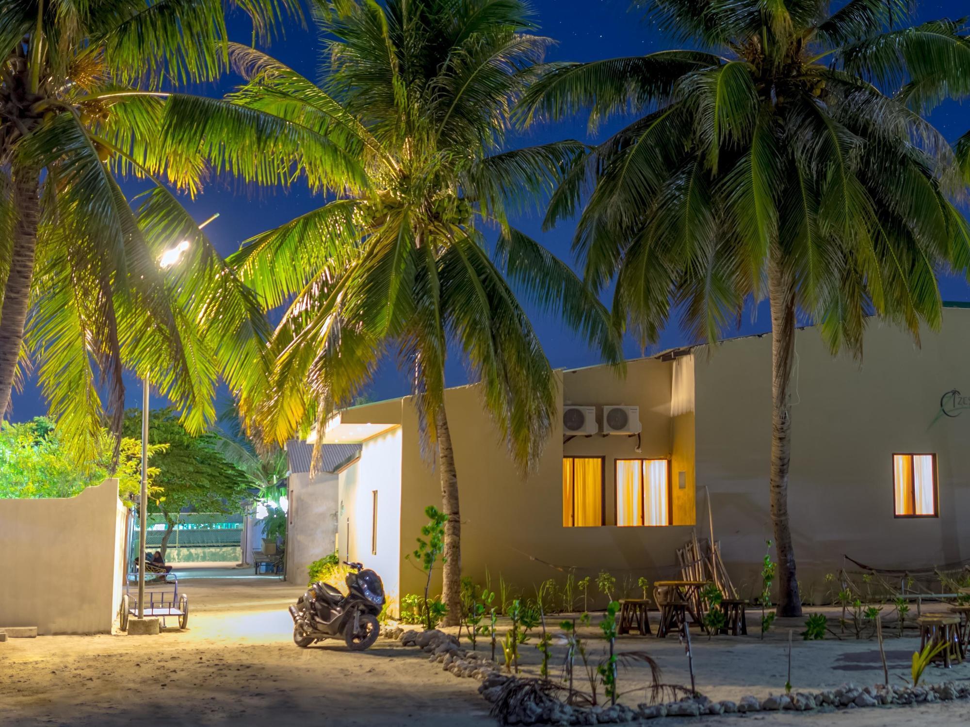 Zest Cabana Maafushi Bagian luar foto